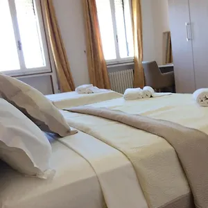 Гостевой дом Chowdhury House Unit 2